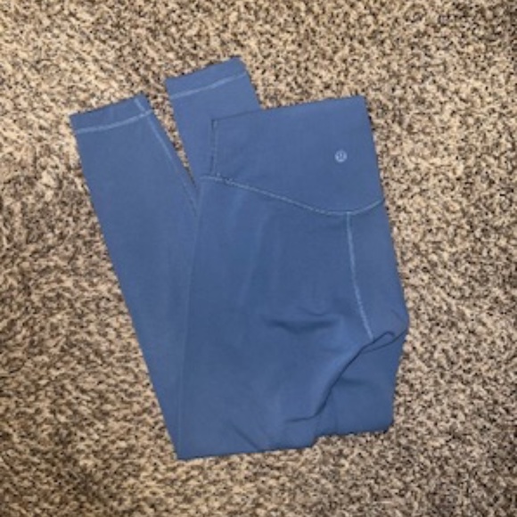 WunderUnder SmoothCover 25'' high rise leggings in washed denim, size 4 - Picture 3 of 3